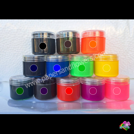 Màu nước tô vẽ hoa, lá và nhụy